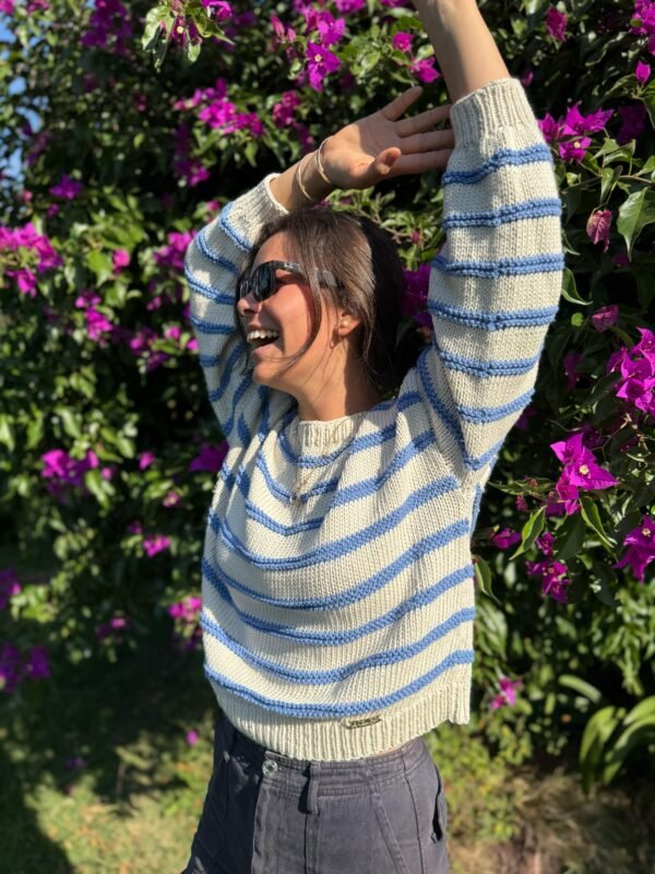 Sweater Paz - Rayas Celestes